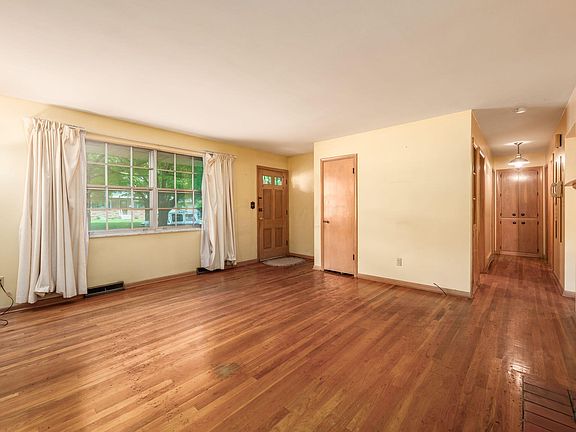 4th image of 5211 Ivyhurst Dr