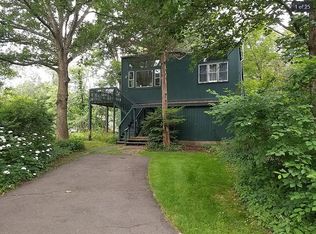 30 Chittenden Hill Rd #B, Clinton, CT 06413