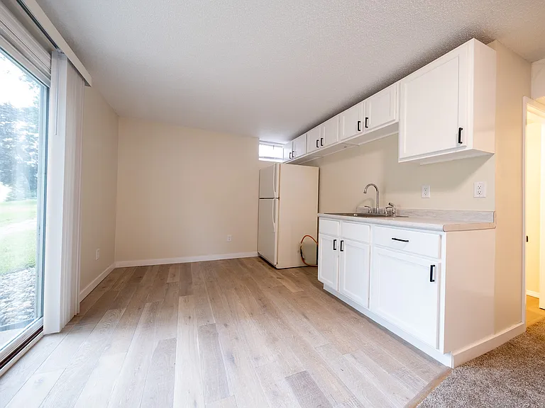 14200 Elgin Ct — Photo 27