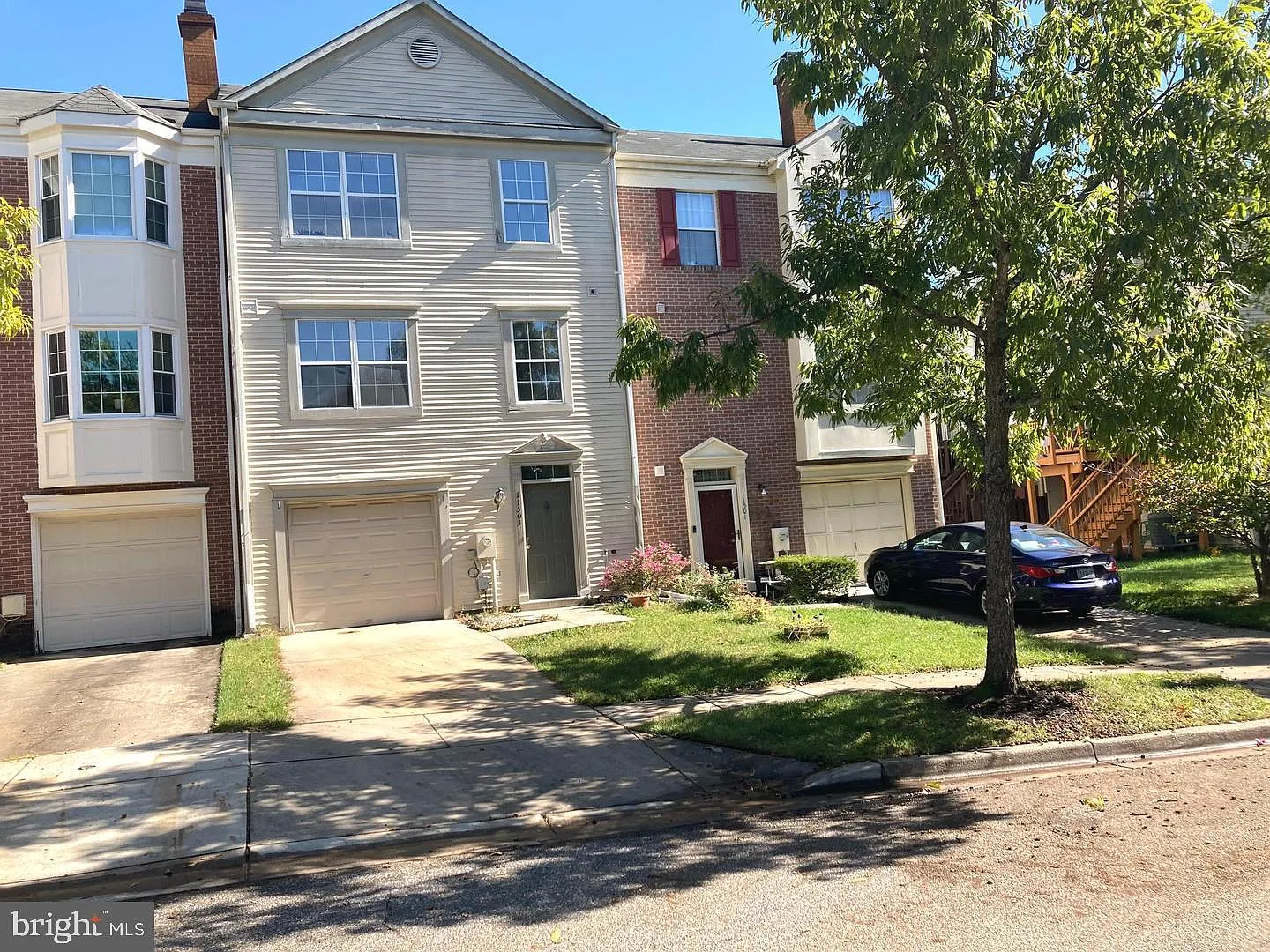 4 bed, 3.5 bath, 1584 sqft, $3,500 — Photo 1