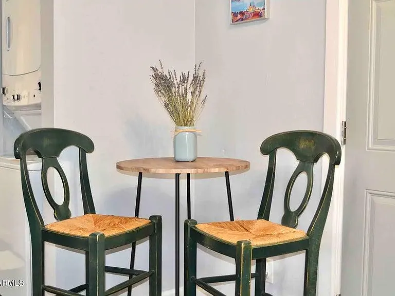 1808 E Yale St #3 — Photo 17
