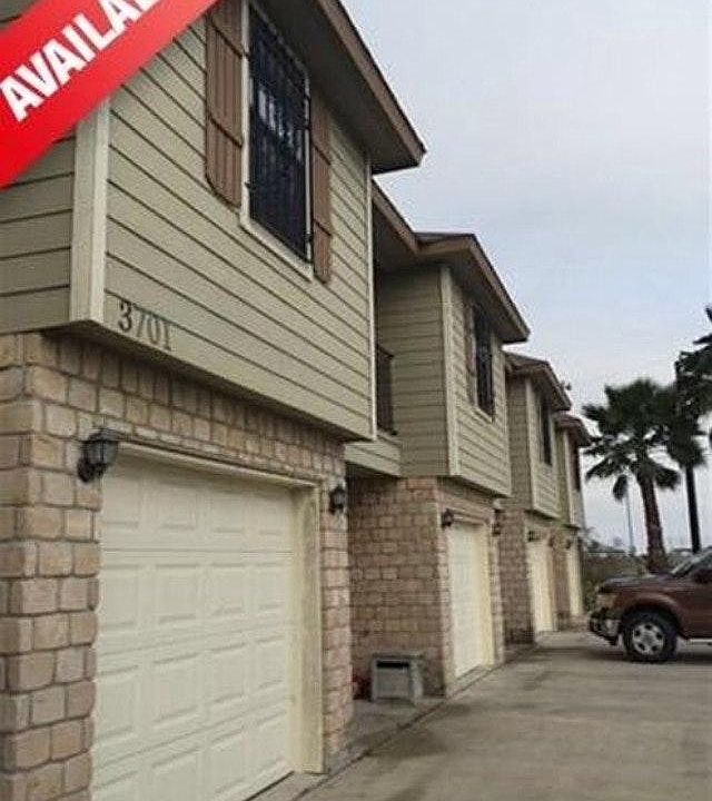 1st image of 3701 N Arroyo Park Ln APT 2