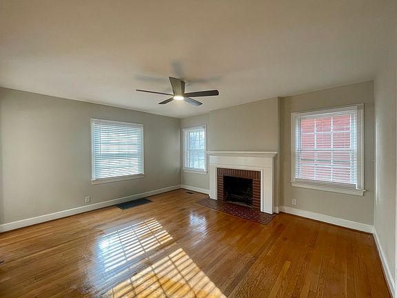 2nd image of 217 Arcadia Park #217