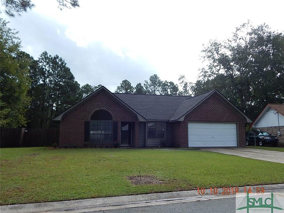 1st image of 807 Hidden Hollow Cir
