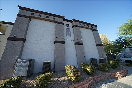 7255 W Sunset Rd Photo 1
