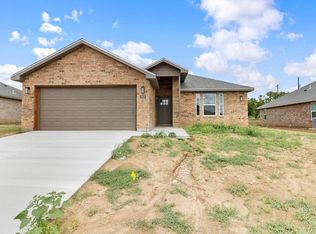 808 Bella #BVD, Coleman, TX 76834