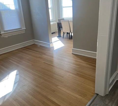 4th image of 14 Franklin Ave #A