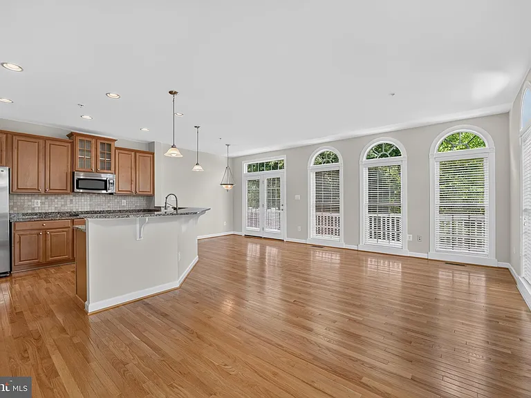 30 Sharpstead Ln — Photo 12