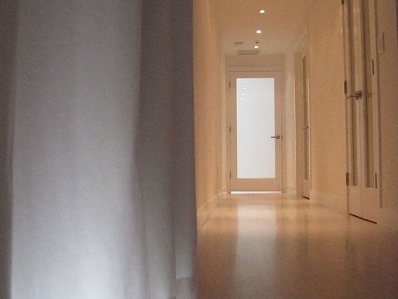 Master Bedroom Hall