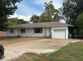405 4th Ave, Warner, OK 74469