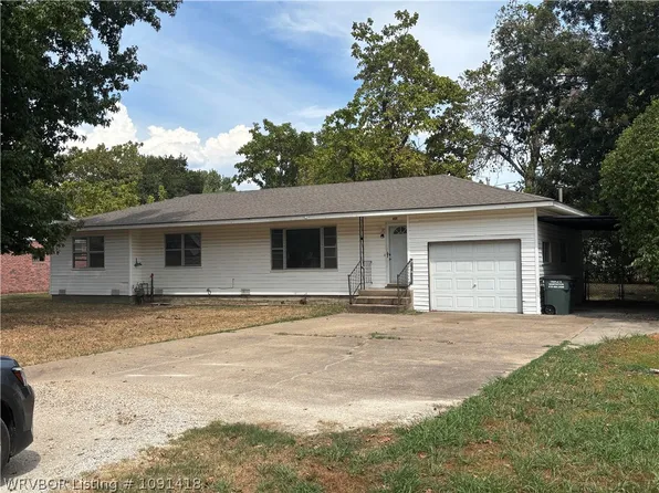 405 4th Ave, Warner, OK 74469