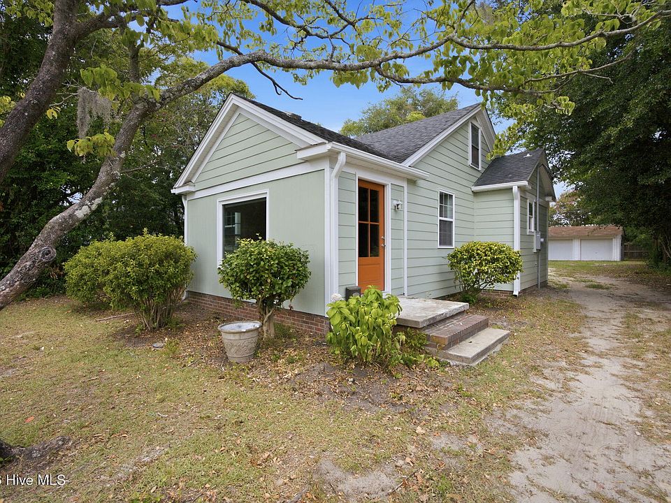 1st image of 2113 Princess Place Drive