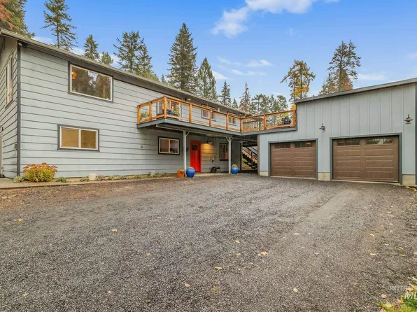 1031 Shady Hollow Ln, Moscow, ID 83843
