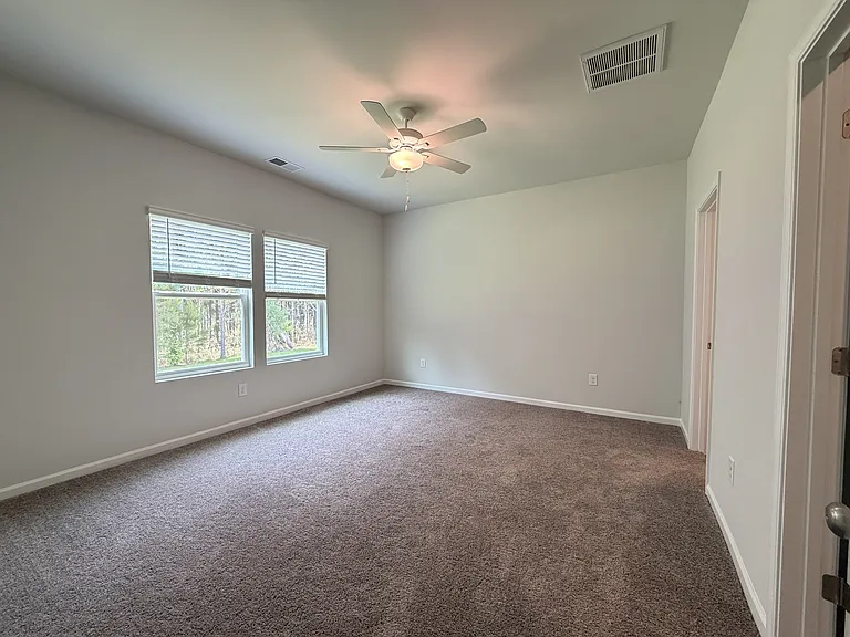 512 Outpost Way — Photo 16