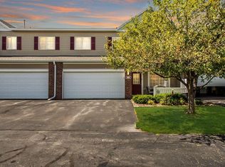 1881 Sandcherry Ct NW, Rochester, MN 55901