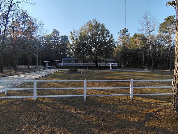 3rd image of 163 Douglas Drive