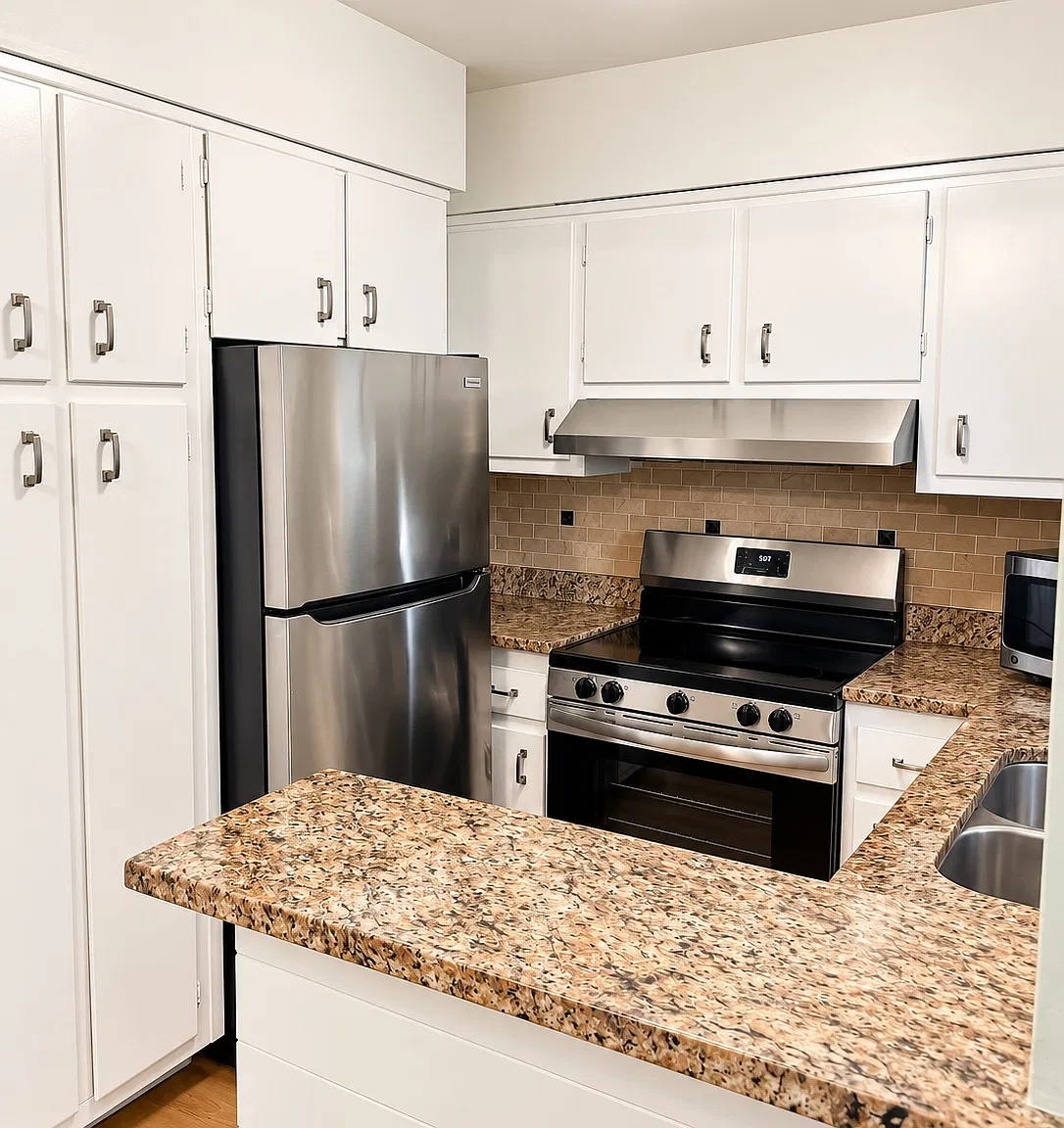 2 bed, $1,950 — Photo 2