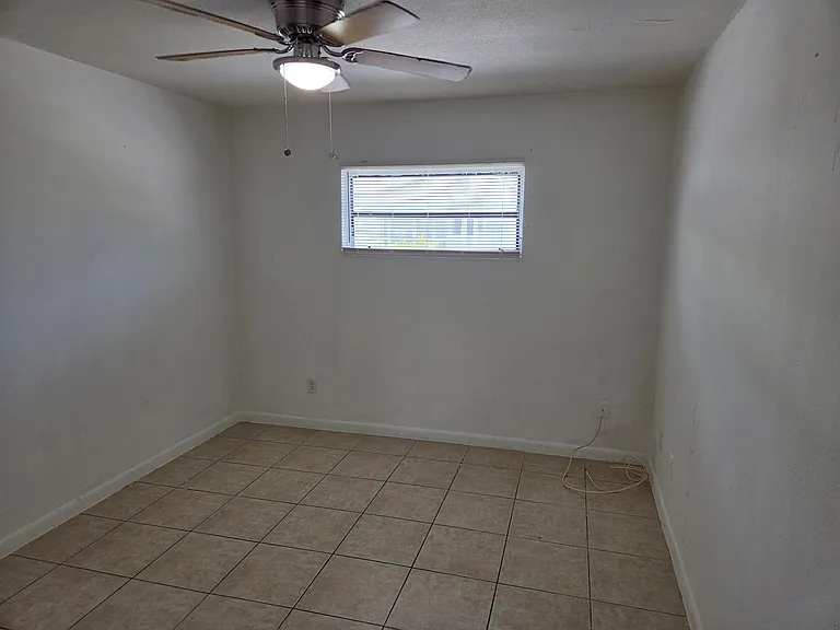 337 Hernando St — Photo 12