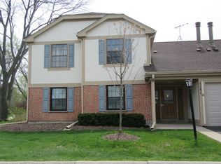 1151 Northbury Ln APT B1, Wheeling, IL 60090