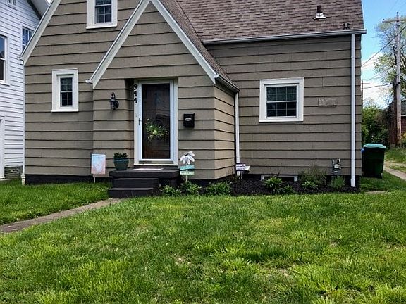 2nd image of 911 Bertha Ave
