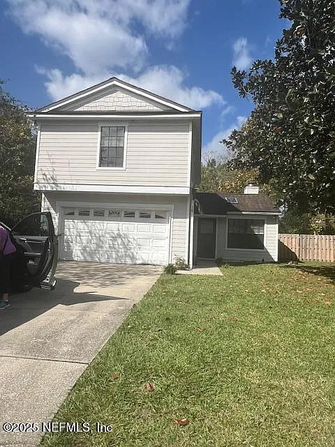 3 bed, 2.5 bath, 1241 sqft, $2,100 — Photo 1