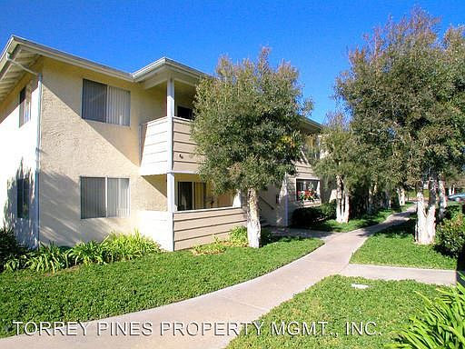 4th image of 929 Saturn Blvd APT 20