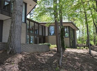 1080 25th Avenue Dr NW, Hickory, NC 28601