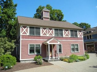 34 S Main St, Belchertown, MA 01007
