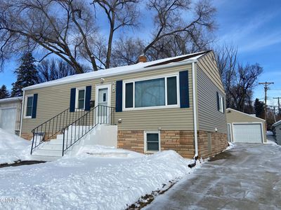 614 W C Ave, Bismarck, ND, 58501