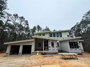 239 Hill Rd, Southern Pines, NC 28387