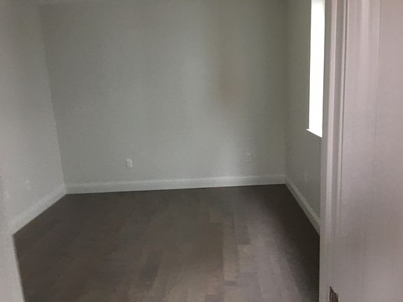 3rd image of 877 Willow St #1