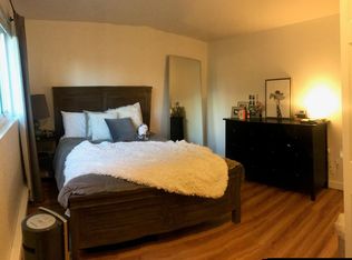 1730 NW 56th St, Seattle, WA 98107
