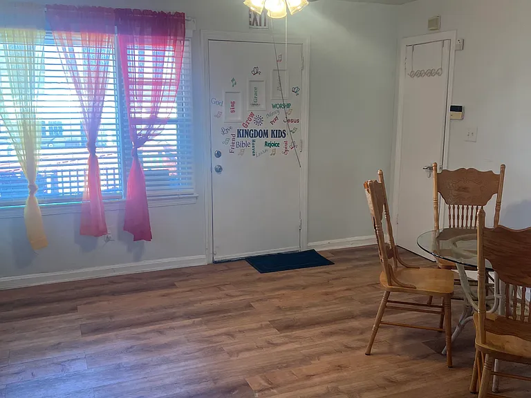 204 Taft St SW — Photo 6