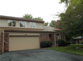 1423 Dominion Dr, Zionsville, IN 46077