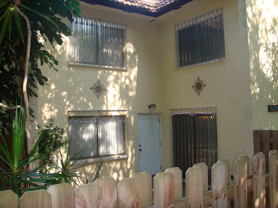 1st image of 8714 Croton Ct