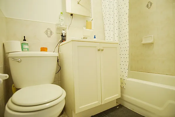 Rented by Lofts and Flats LLC | media 20