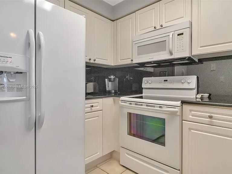 2501 S Ocean Dr #1432 — Photo 10