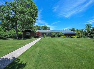 265 Private Rd, East Patchogue, NY 11772