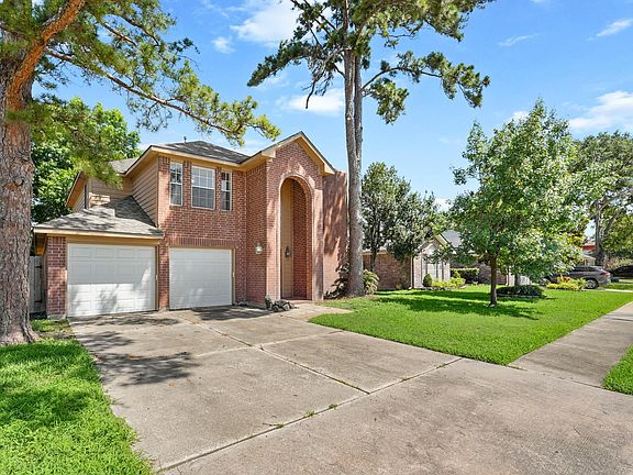2nd image of 14318 Cypress Ridge Dr