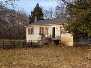 439 Retreat Rd, Southampton, NJ 08088