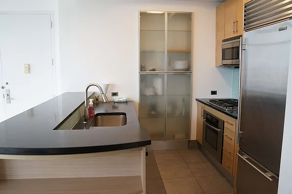 Rented by Realmart Realty LLC | media 47