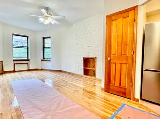 302 W 90th St #3A, New York, NY 10024