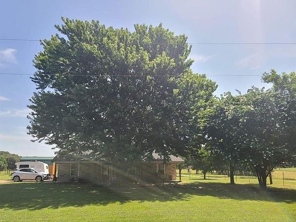 3rd image of 5729 County Road 402