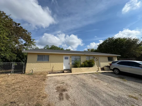 128 Coers Cir, San Marcos, TX 78666