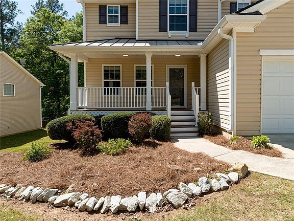 3rd image of 298 Waterbury Way