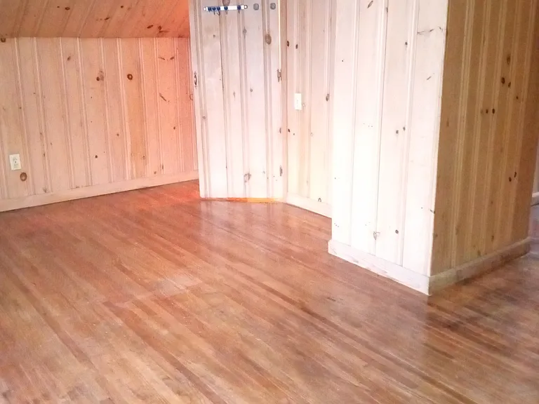 715 Southover Rd — Photo 20