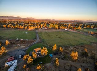 64786 Hunnell Rd, Bend, OR 97703