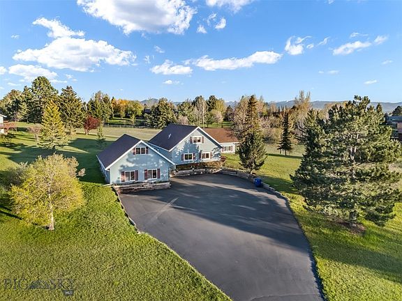 2nd image of 4925 Itana Cir