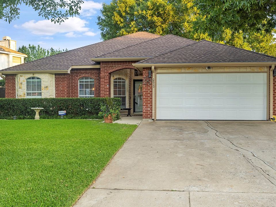 1st image of 2513 Channing Dr