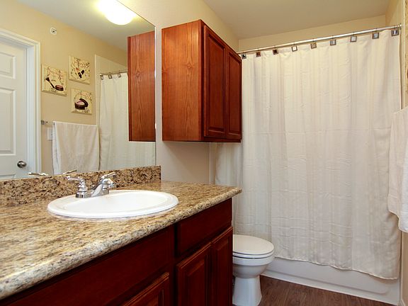4th image of 2200 Montgomery Park Blvd #1002
